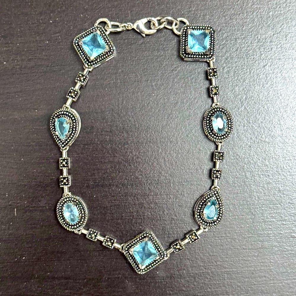 Le Vieux Swarovski Marcasite Jewelry Set - Picture 3 of 4